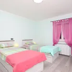 Apartman Victory-3 By Interhome