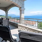 Victory-3 By Interhome Raša