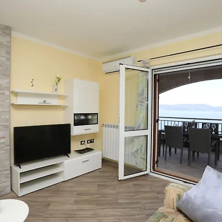 Victory-3 By Interhome شقة Raša