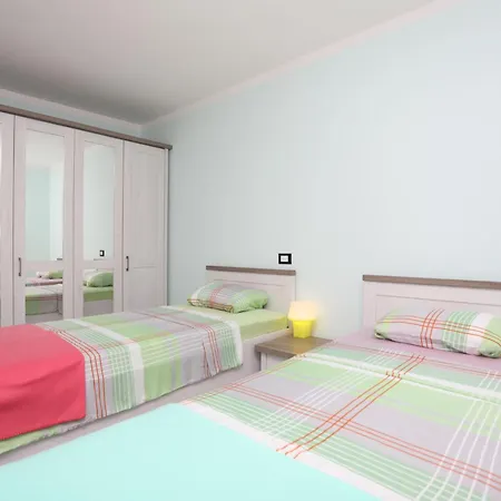 Victory-3 By Interhome Apartmán