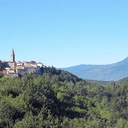 Victory-3 By Interhome شقة