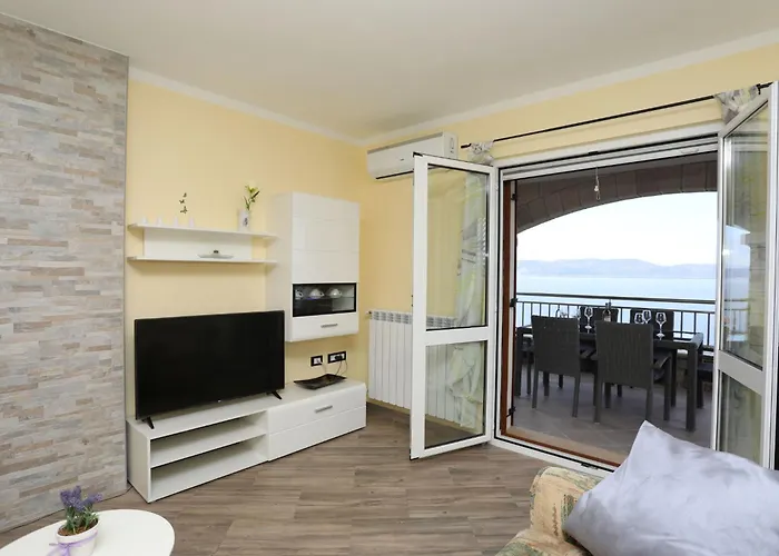 Victory-3 By Interhome Apartman Raša